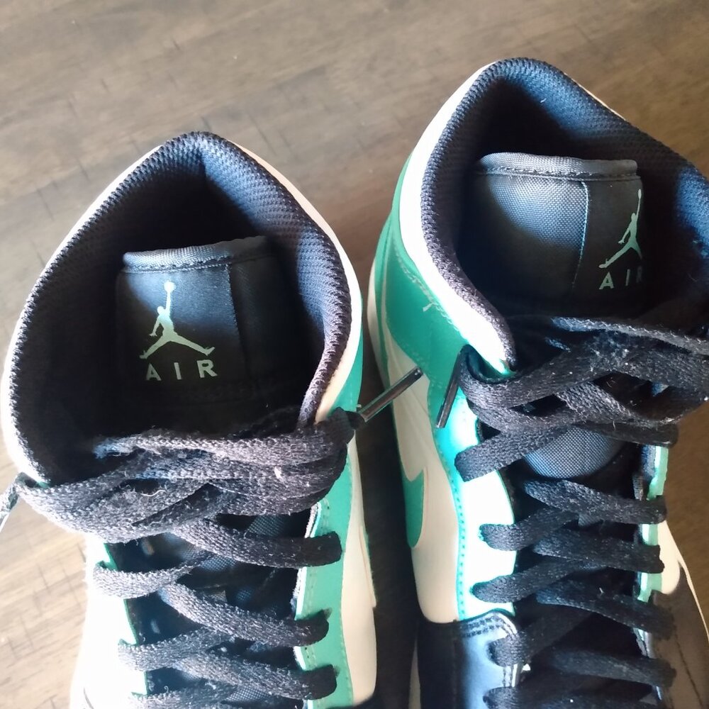 Air Jordan 1 Retro Mid Tropical Twist - Picture 4 of 5
